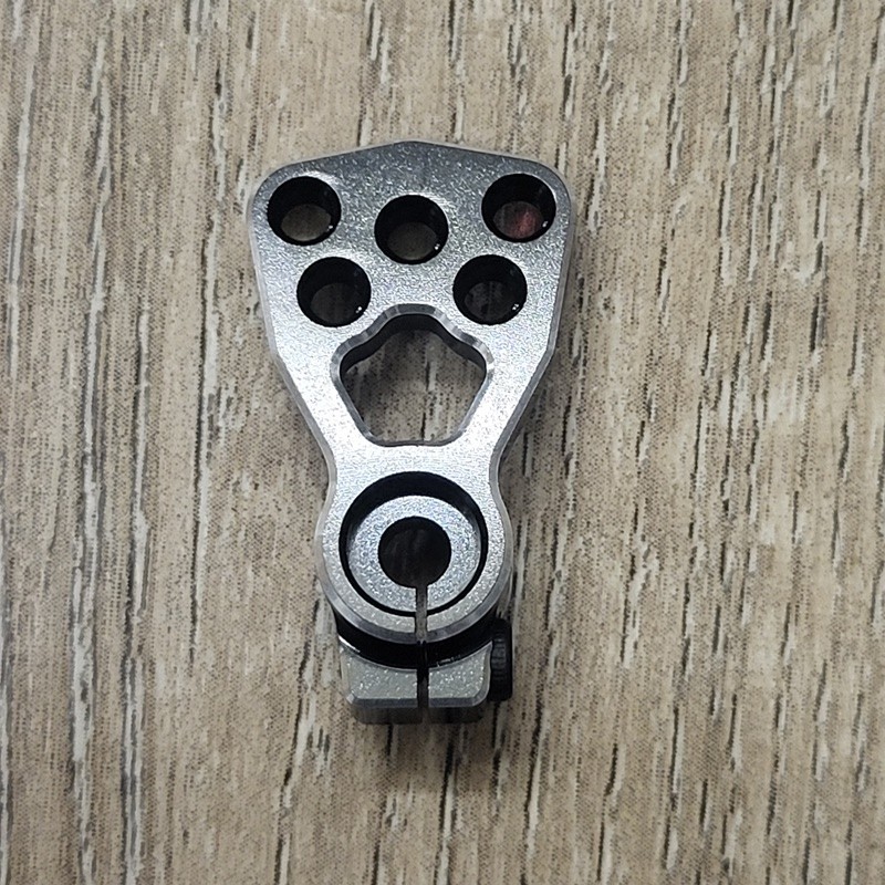 Palonnier de servo en alu 23 dents - RADTEC Palonnier de servo en alu 23 dents - RADTEC