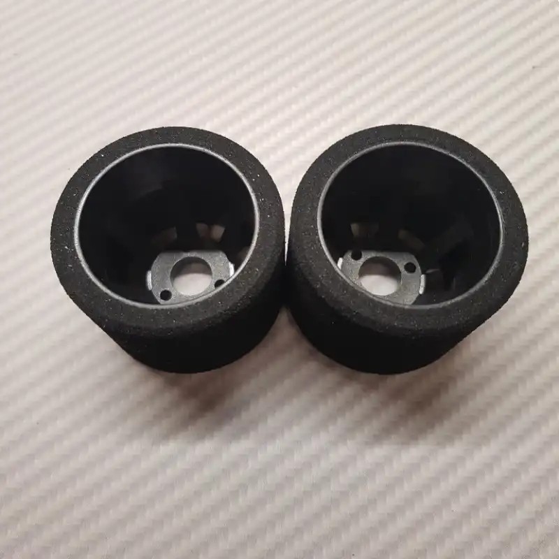 ENNETI 1:12 ARRIÈRE 35 SHORE jante noire