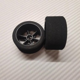 Paire de pneus mousse avant 40 Shore pour piste 1/12