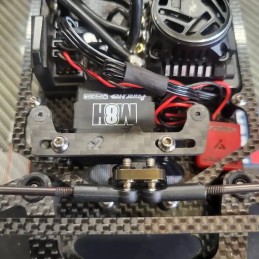 Support servo carbone décalé 2mm  pour XP10